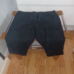 INC International Concepts Capri Pants in Black